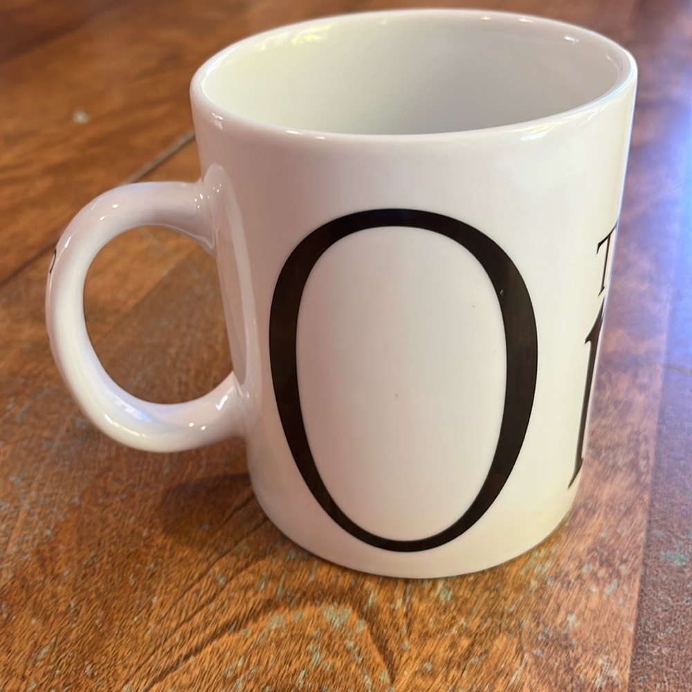 Starbucks The Sultanate Of Oman City Mug Collector Series coffee tea
